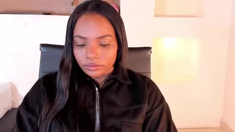 Snapshot of ivybliss8 chatting on January 2025 12:21:01 PM i v y b l i s s online show from January 2025 12:21:01 PM