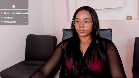 Snapshot of ivybliss8 chatting on January 2025 04:01:02 PM i v y b l i s s online show from January 2025 04:01:02 PM