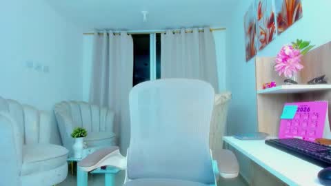 Adriana Independent Model online show from March 2026 02:00:01 AM