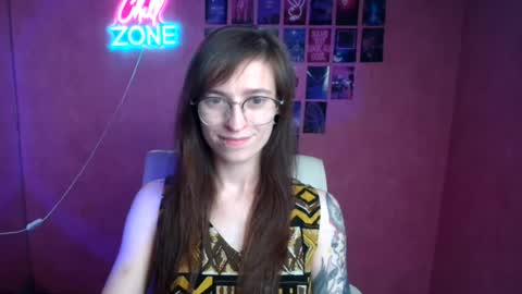 Ivy online show from July 2026 09:44:01 PM