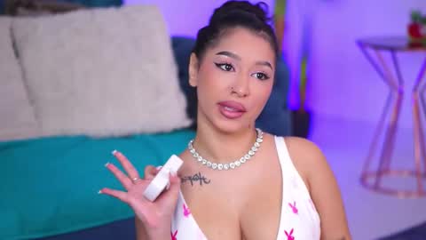 Snapshot of ivyplush chatting on January 2026 09:47:02 AM Ivy online show from January 2026 09:47:02 AM