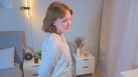 Snapshot of ivyrish chatting on May 2026 06:10:02 AM Ivy online show from May 2026 06:10:02 AM