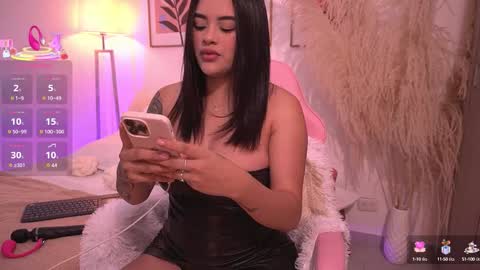 Snapshot of ivyrose_ chatting on September 2025 03:28:01 AM Annie online show from September 2025 03:28:01 AM