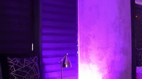 IvyRowa online show from October 2025 05:34:02 PM