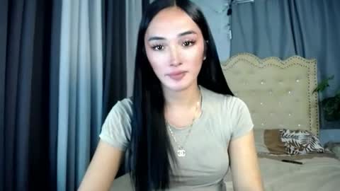 Snapshot of iwillcum4u_ chatting on June 2026 01:02:02 PM iwillcum4u_ online show from June 2026 01:02:02 PM