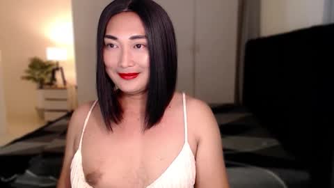 iya_hermosa online show from January 2026 12:43:01 PM