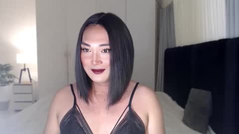 iya_hermosa online show from February 2026 12:59:02 PM