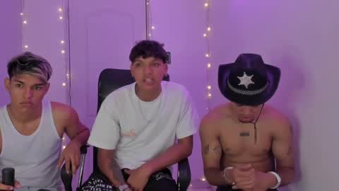 izaack online show from January 2025 01:22:01 PM