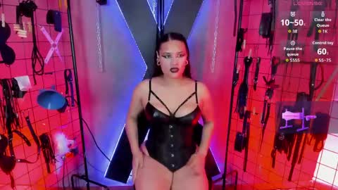 Snapshot of izobethari_bdsm chatting on May 2026 03:01:02 AM Izobeth and Ari online show from May 2026 03:01:02 AM