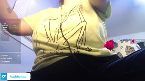 izzyishottttt online show from February 2026 02:04:02 AM