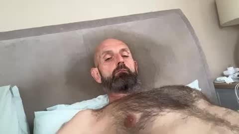 izzysboytoy1 online show from July 2026 10:51:01 AM