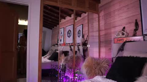 izzywild1 online show from October 2025 10:52:02 AM