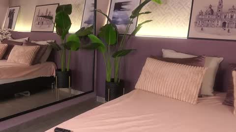 Snapshot of izzywild1 chatting on February 2026 11:26:02 AM izzywild1 online show from February 2026 11:26:02 AM