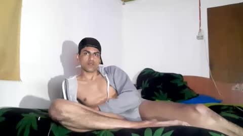 j04kin44l33xi5 online show from November 2025 09:23:01 AM