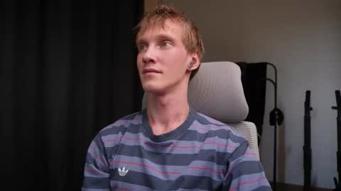 Danny online show from November 2025 07:30:02 AM