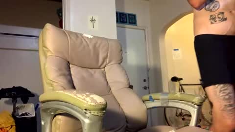 Snapshot of j_boogie_mane chatting on October 2025 02:42:01 AM j boogie online show from October 2025 02:42:01 AM