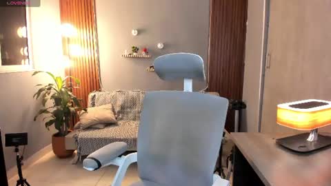 Snapshot of j_calix chatting on July 2026 01:01:01 AM Calix Independient model Insta and twt Calixsnake online show from July 2026 01:01:01 AM