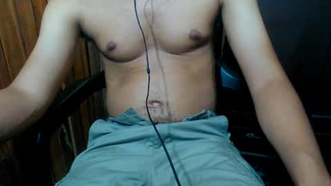 Snapshot of j_castello chatting on May 2026 02:18:01 AM J online show from May 2026 02:18:01 AM
