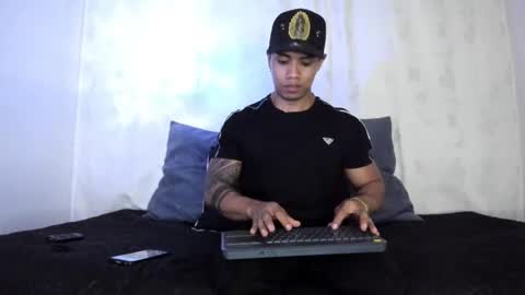 i am juan musiry independent model  online show from January 2025 05:02:02 AM