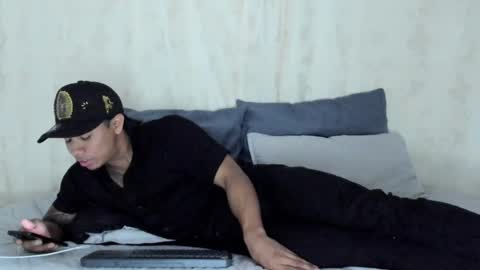 i am juan musiry independent model  online show from February 2025 05:03:02 PM