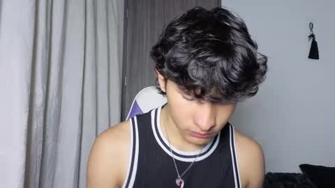 Noah online show from December 2025 02:43:02 PM