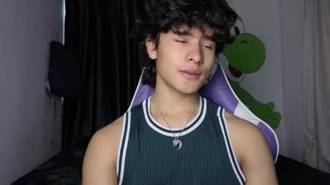 Snapshot of j_u_p_i_t_e_r chatting on February 2026 10:28:01 PM Noah online show from February 2026 10:28:01 PM