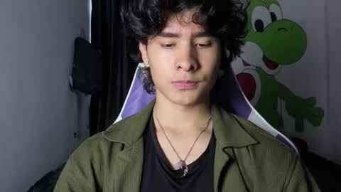 Snapshot of j_u_p_i_t_e_r chatting on February 2026 06:05:01 PM Noah online show from February 2026 06:05:01 PM