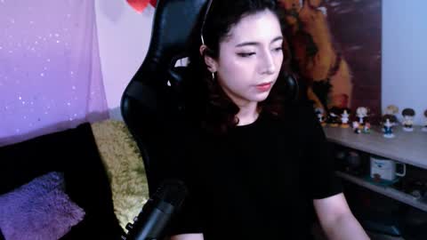 jade 18  online show from November 2025 06:24:02 AM