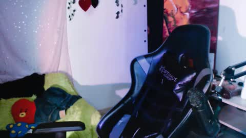 jade 18  online show from March 2026 04:14:01 AM