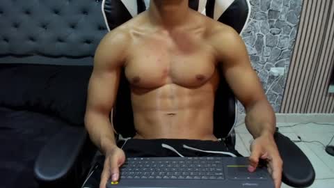 Snapshot of jace_parker chatting on April 2026 08:39:01 PM jace_parker online show from April 2026 08:39:01 PM