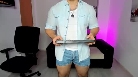 Jace online show from October 2025 04:49:02 PM