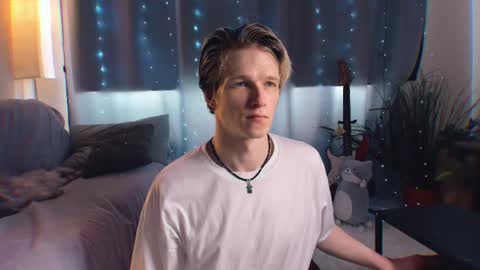 Snapshot of jack_frozt chatting on May 2026 11:18:01 AM brestonsweet online show from May 2026 11:18:01 AM