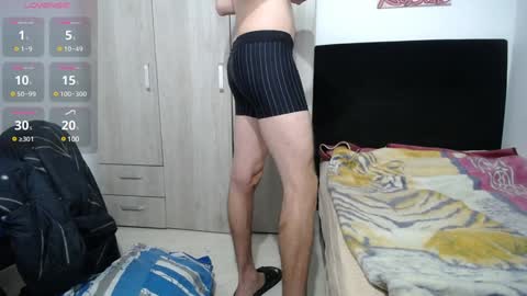 INDEPENDENT MODEL online show from January 2025 09:30:02 AM