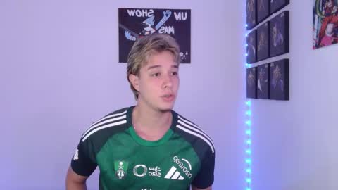 J online show from September 2025 03:56:01 PM