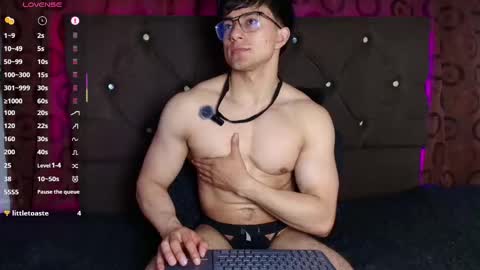 Jacke online show from December 2025 04:19:01 AM