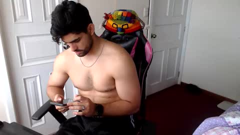 Snapshot of jackecuador chatting on October 2025 09:11:01 PM Jack online show from October 2025 09:11:01 PM