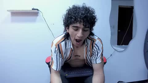 Snapshot of jackestaylor chatting on September 2025 05:31:01 AM Jackes Taylor online show from September 2025 05:31:01 AM