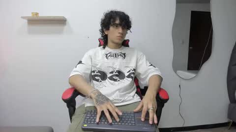 Snapshot of jackestaylor chatting on October 2025 05:11:02 AM Jackes Taylor online show from October 2025 05:11:02 AM