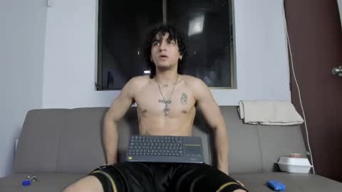 Jackes Taylor online show from April 2026 06:19:01 AM