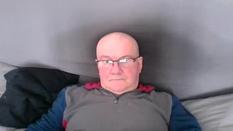 Adam online show from February 2025 12:19:02 PM