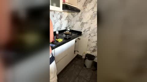 jacks_parrows online show from December 2025 09:53:01 PM