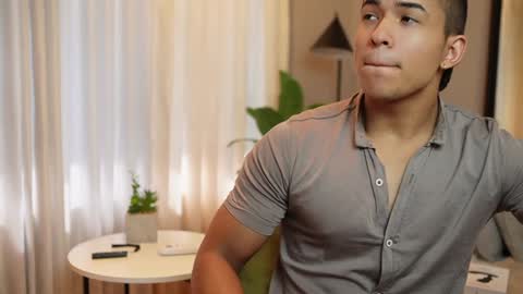 Jackson Bell online show from January 2025 07:37:01 PM