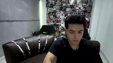 jackyrosee2323 online show from October 2025 01:28:01 AM