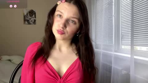 Lillian online show from April 2026 06:07:02 AM