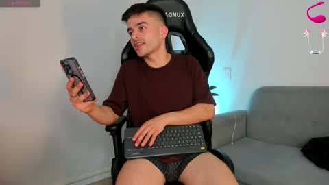 Snapshot of jacob_ferrer chatting on February 2026 06:02:02 AM JACOB FERRER online show from February 2026 06:02:02 AM