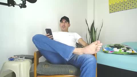 Jacob And Jayden online show from January 2025 11:43:01 PM