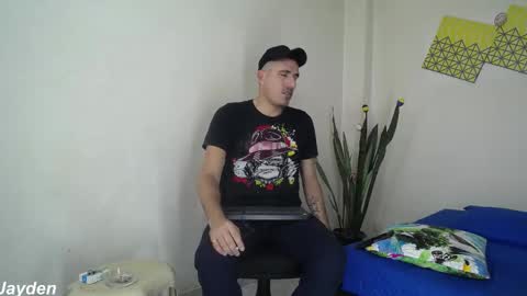 Jacob And Jayden online show from September 2025 07:46:02 PM