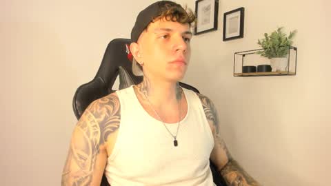 jacobb116 online show from February 2025 02:51:02 AM