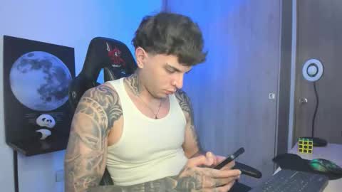 jacobb116 online show from November 2025 01:26:02 AM