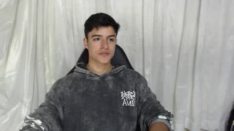 Jacobbakerr online show from November 2025 05:40:02 AM